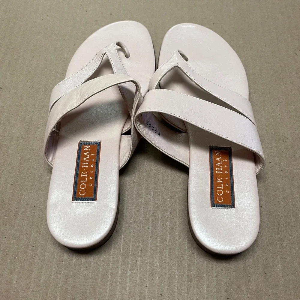 Vintage 90s Cole Haan Sz 9B Resort Blush Leather Asymmetric Thong Slide Sandals